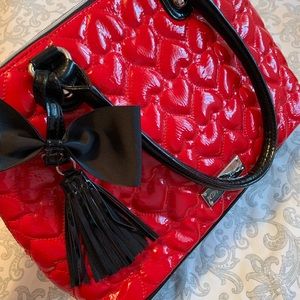 BETSY JOHNSON HANDBAG